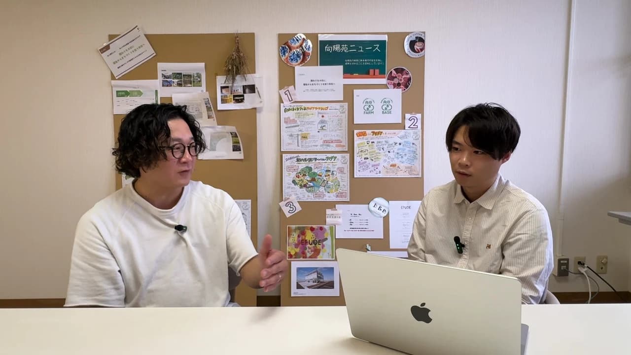 AI導入の考え方を話す高桑理事長(左)